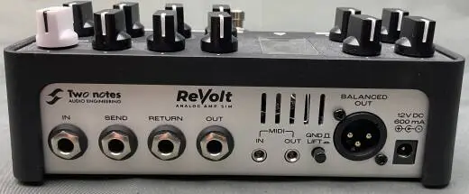 Two Notes - ReVolt Bass Amp Simulator Pedal 2